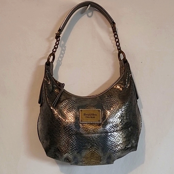 Simply Vera Hand Bag - Picture 5 of 10